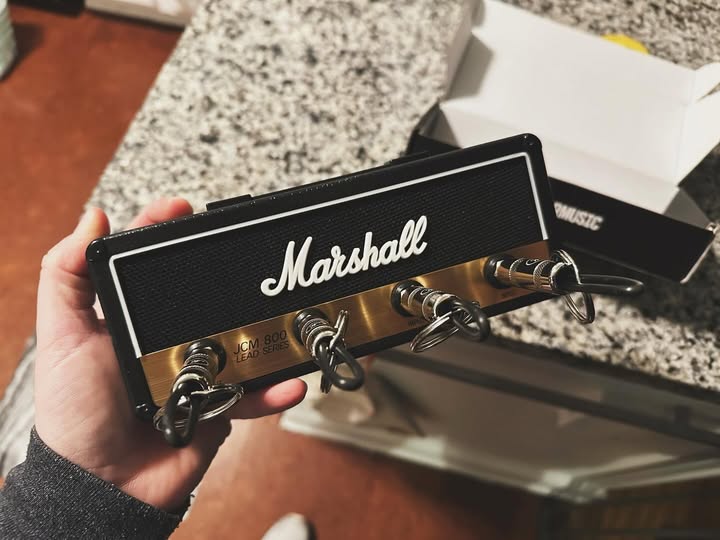 GuitaristKeys Amp Holder (M)